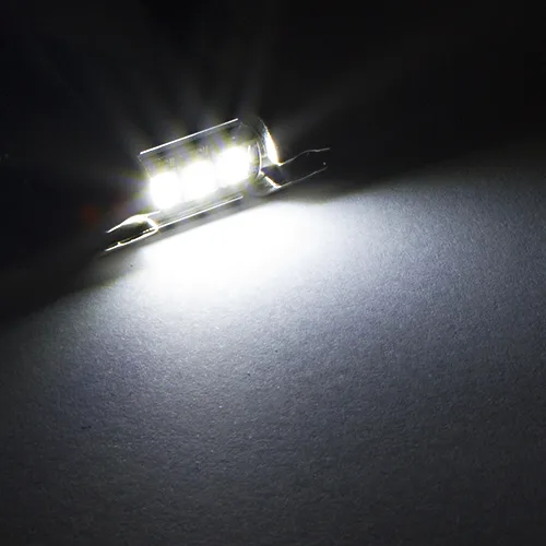 2 ampoules à LED pour les feux de plaque BMW E91 Touring – Image 2
