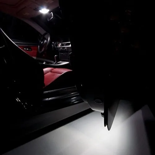 Eclairage bas de porte BMW E90