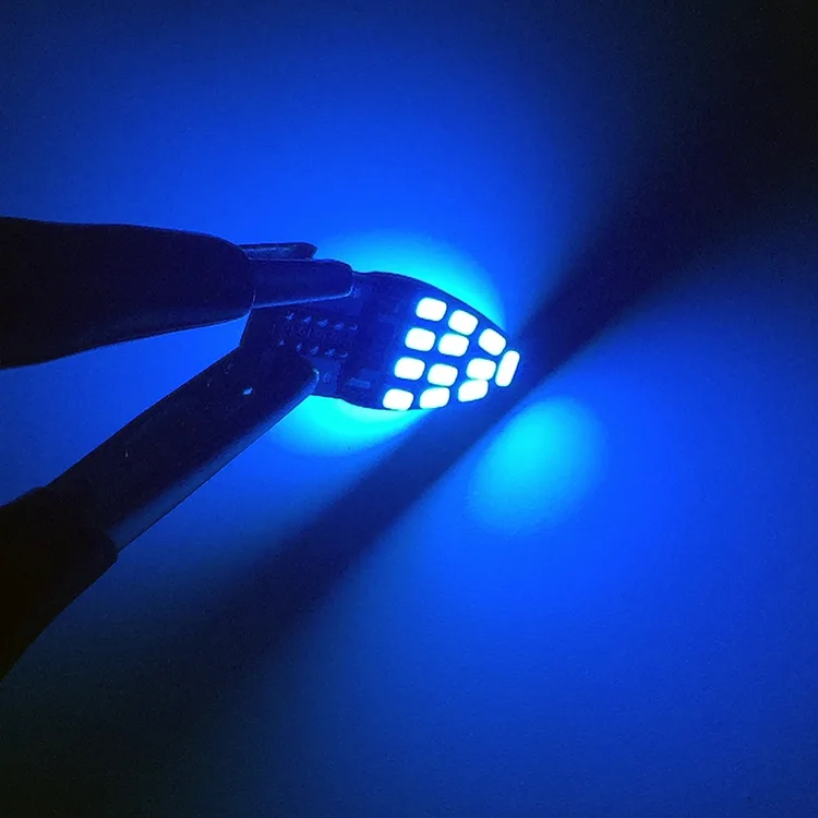 2 ampoules à LED pour l'éclairage bas de porte Audi A5 – Image 3